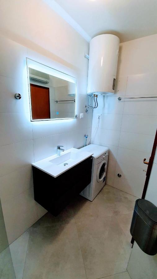 Luxury Apartment - Few Minutes From The Sea Poreč Extérieur photo